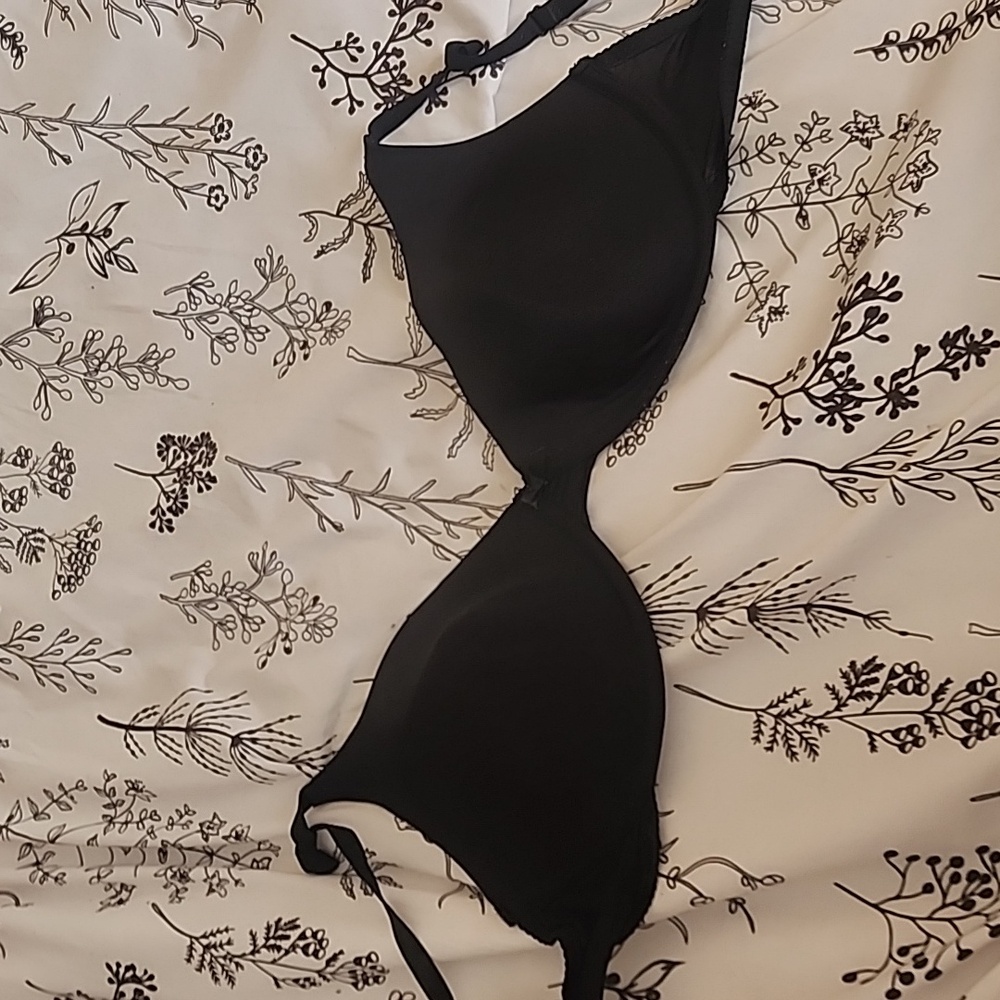 Black 36DDD Wireless Bra